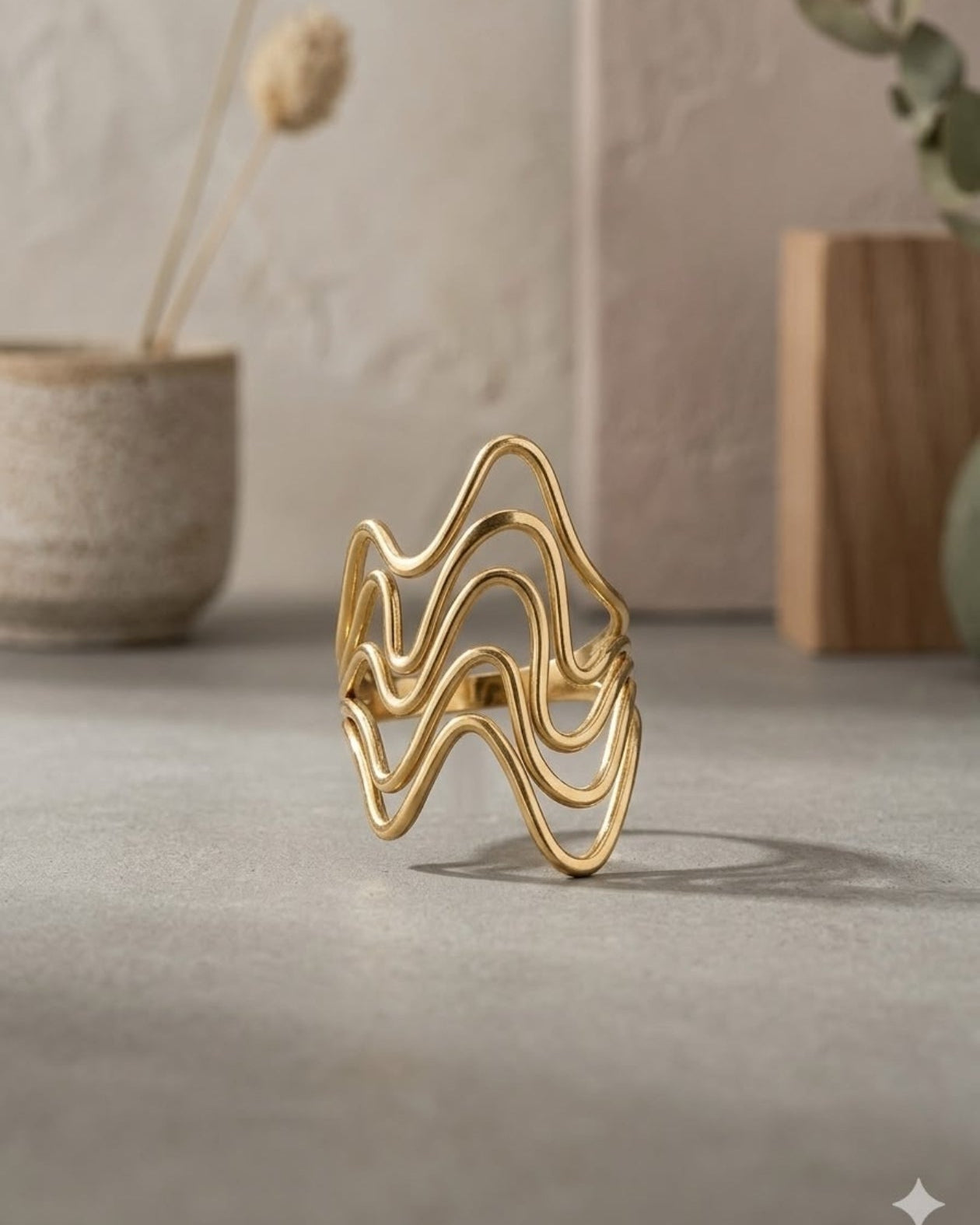 ✨ 18K Gold Plated Wave Statement Ring ✨