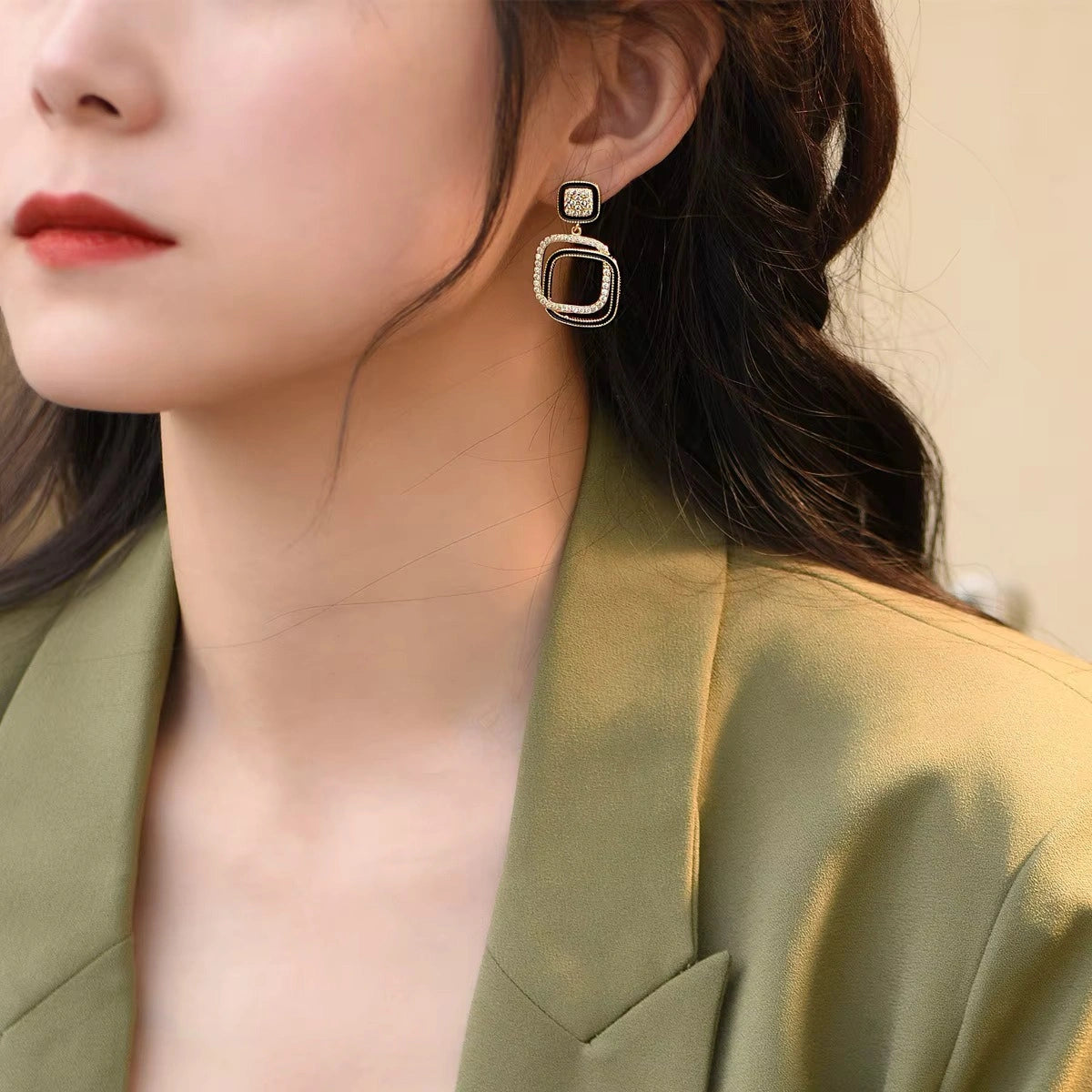 Elegant Geometric Crystal Drop Earrings