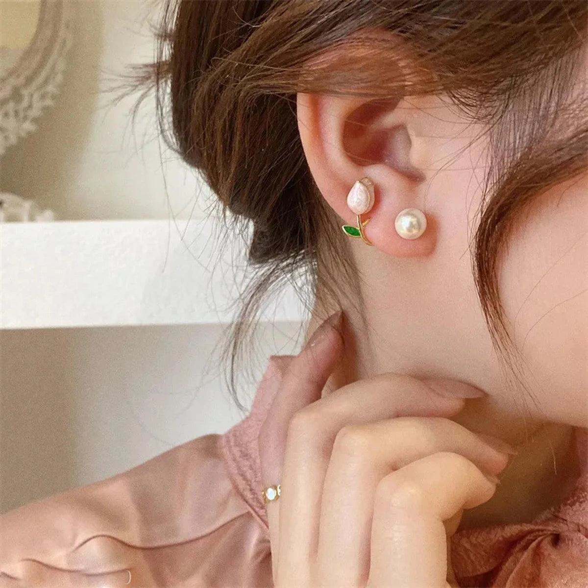 Tulip & Pearl Stud Earrings