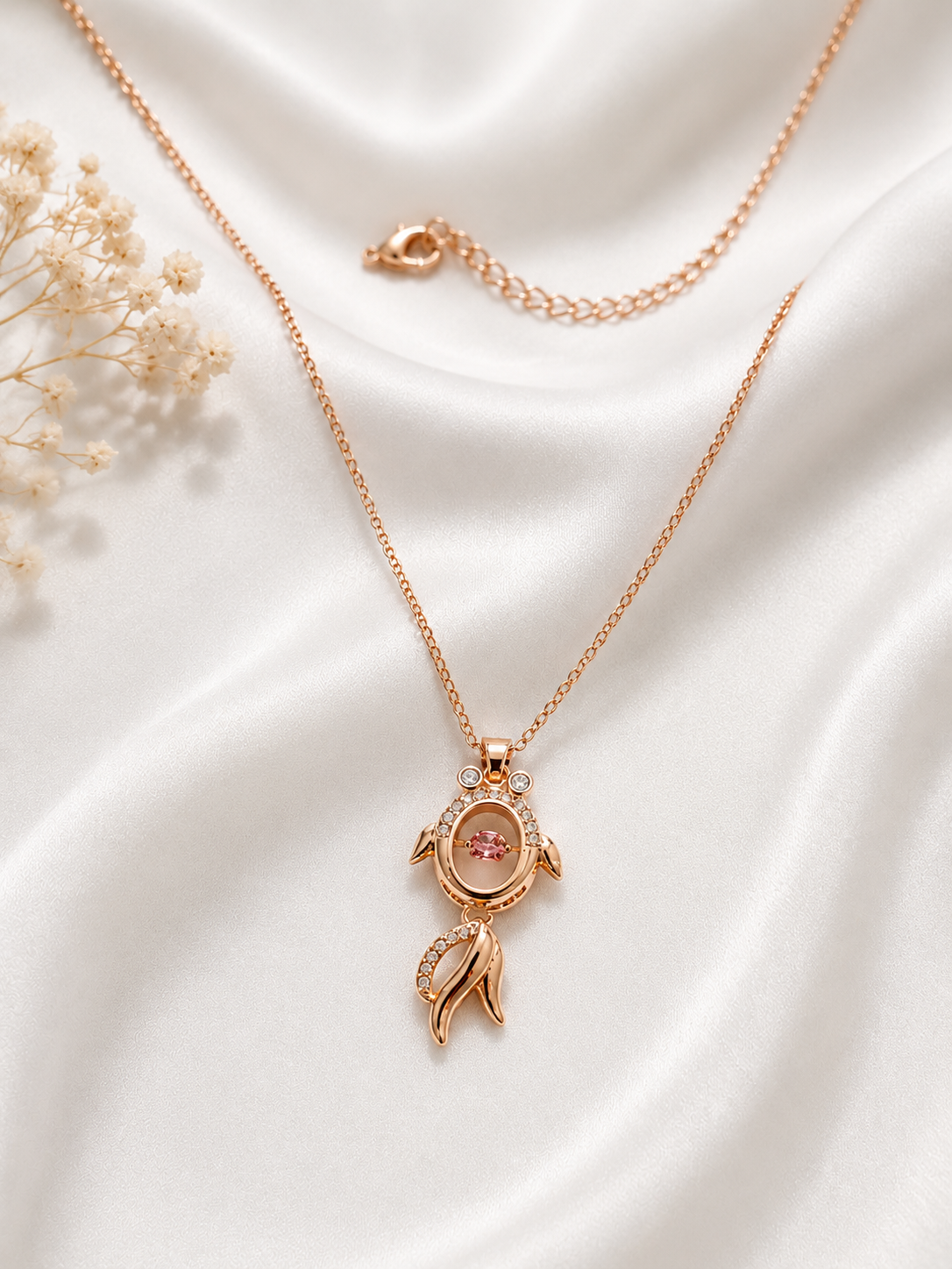 ✨ Gold Fish Rose Gold Necklace ✨