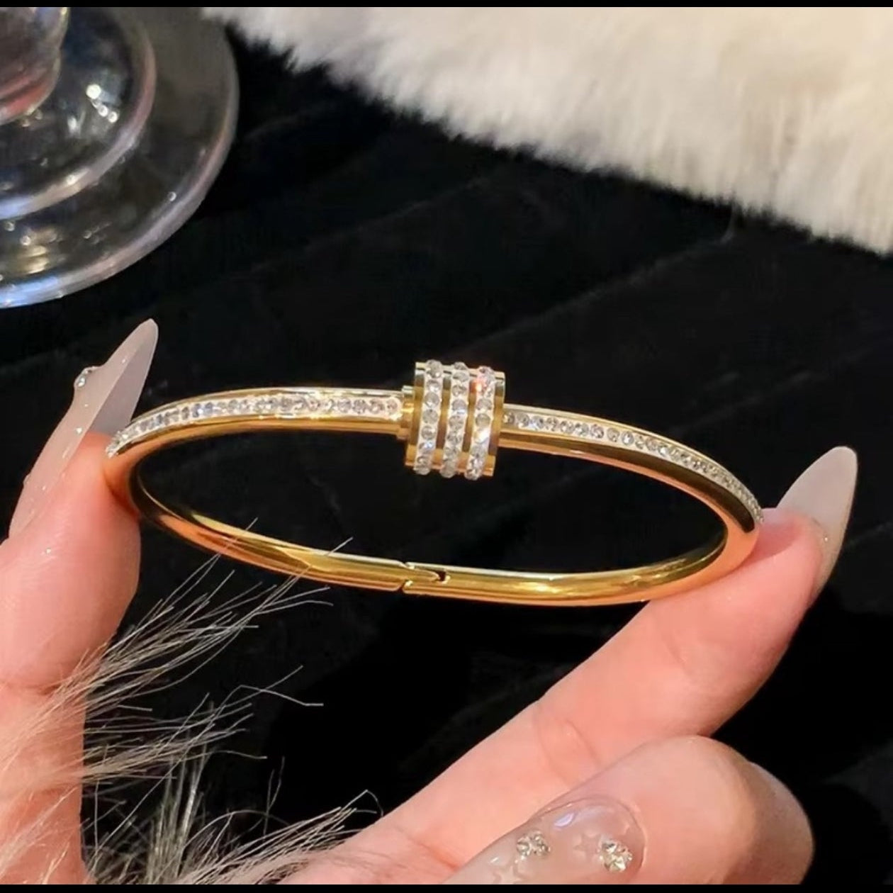 18K Gold Plated Crystal Knot Bangle Bracelet ✨