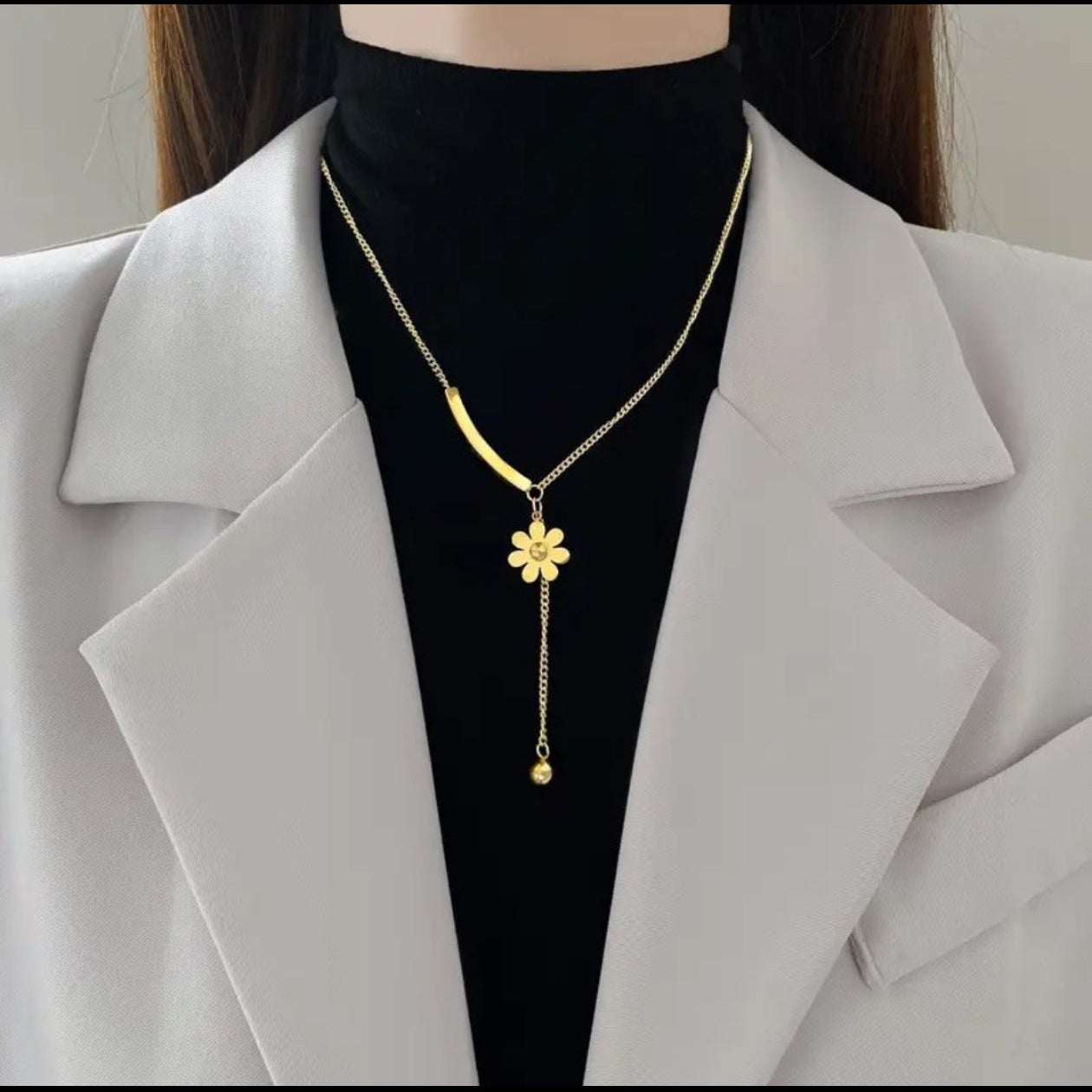 18K Gold-Plated Daisy Drop Pendant Necklace