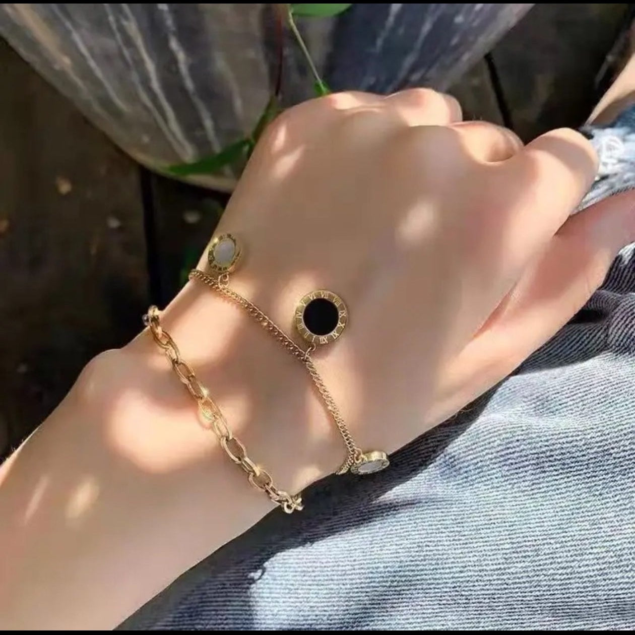 Luxury 18K Gold Plated Black & White Charm Bracelet for Women Premium Adjustable Bracelet