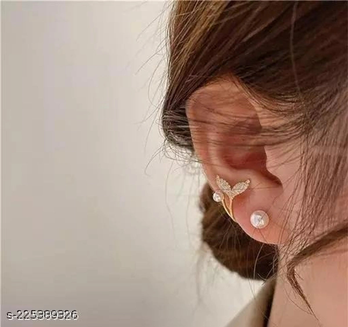 Elegant Crystal Pearl Stud Earrings