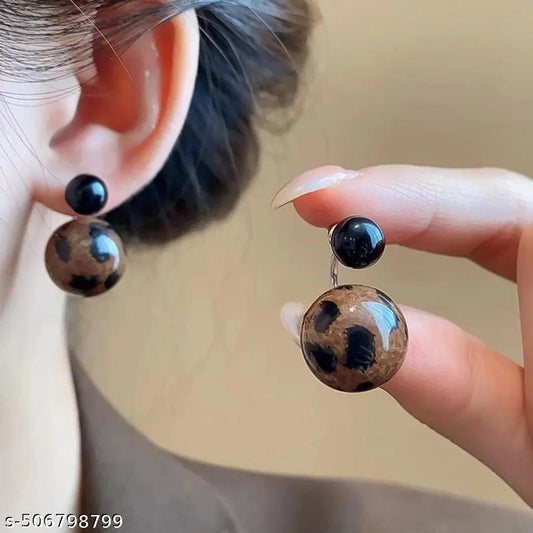 Chic Leopard Print Double-Bead Drop Earrings 🐆✨🤎