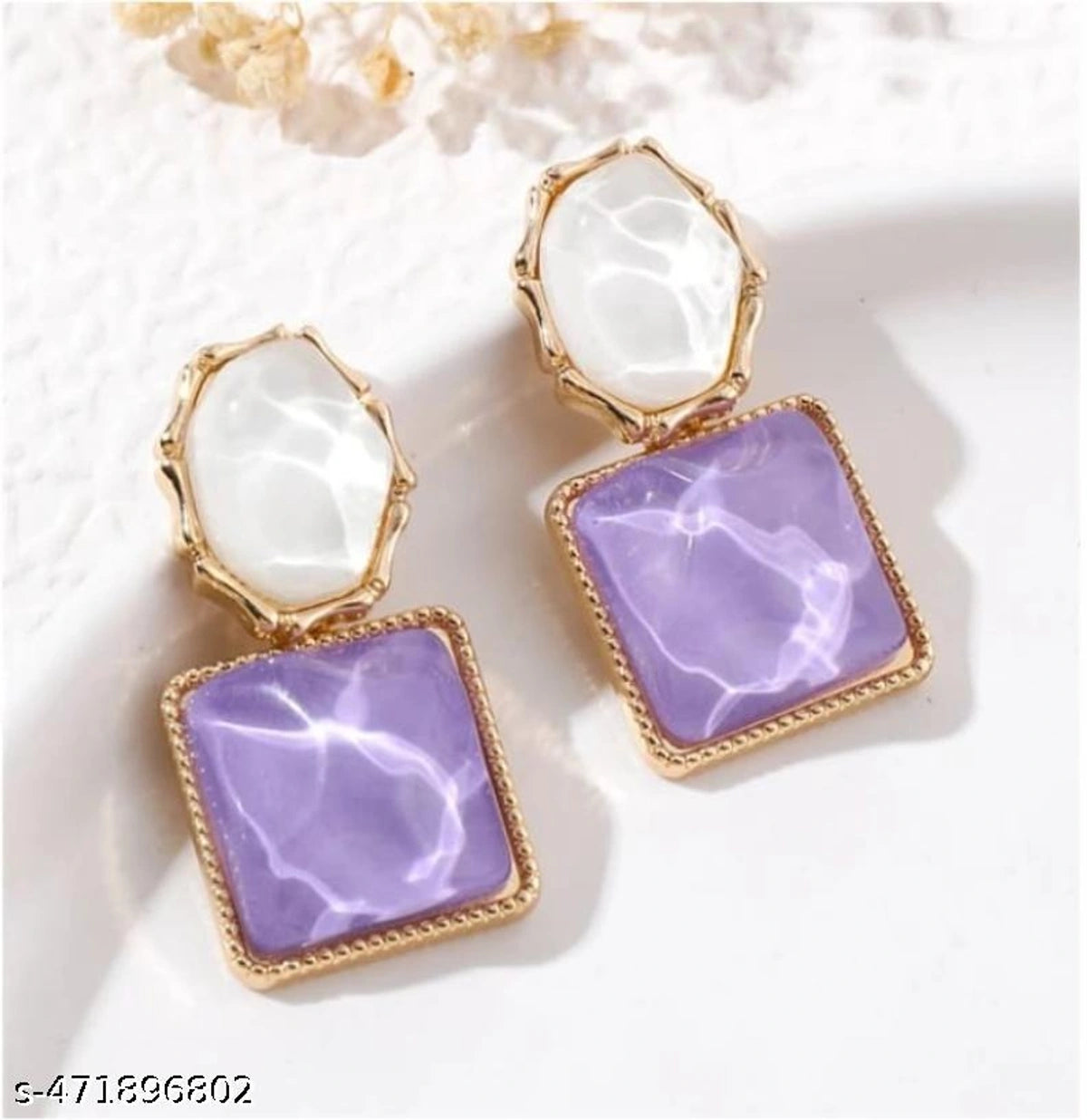 Elegant Lavender Resin Statement Earrings 💜✨🤍