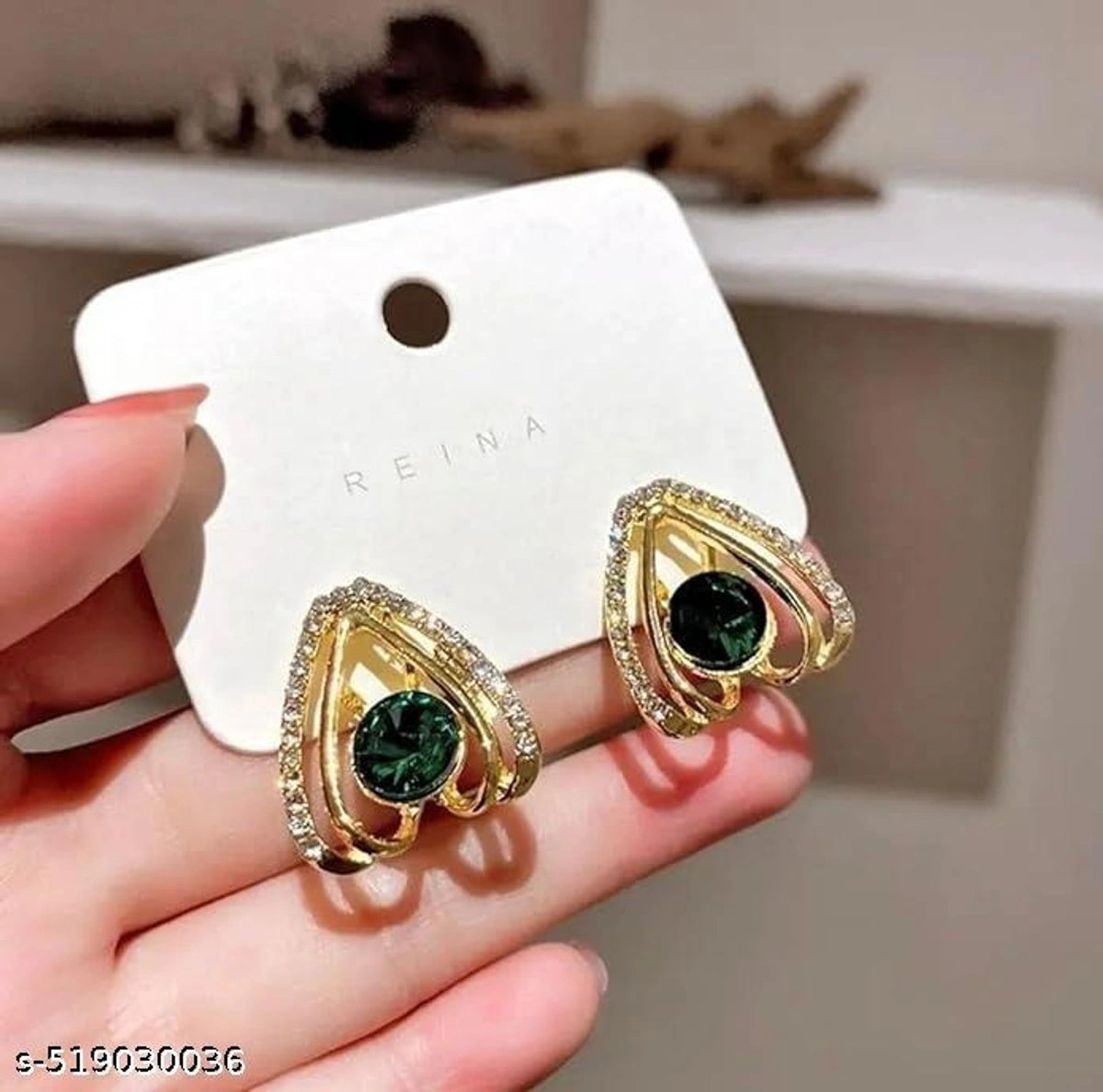 Elegant Emerald Crystal Drop Earrings 💚✨🌿