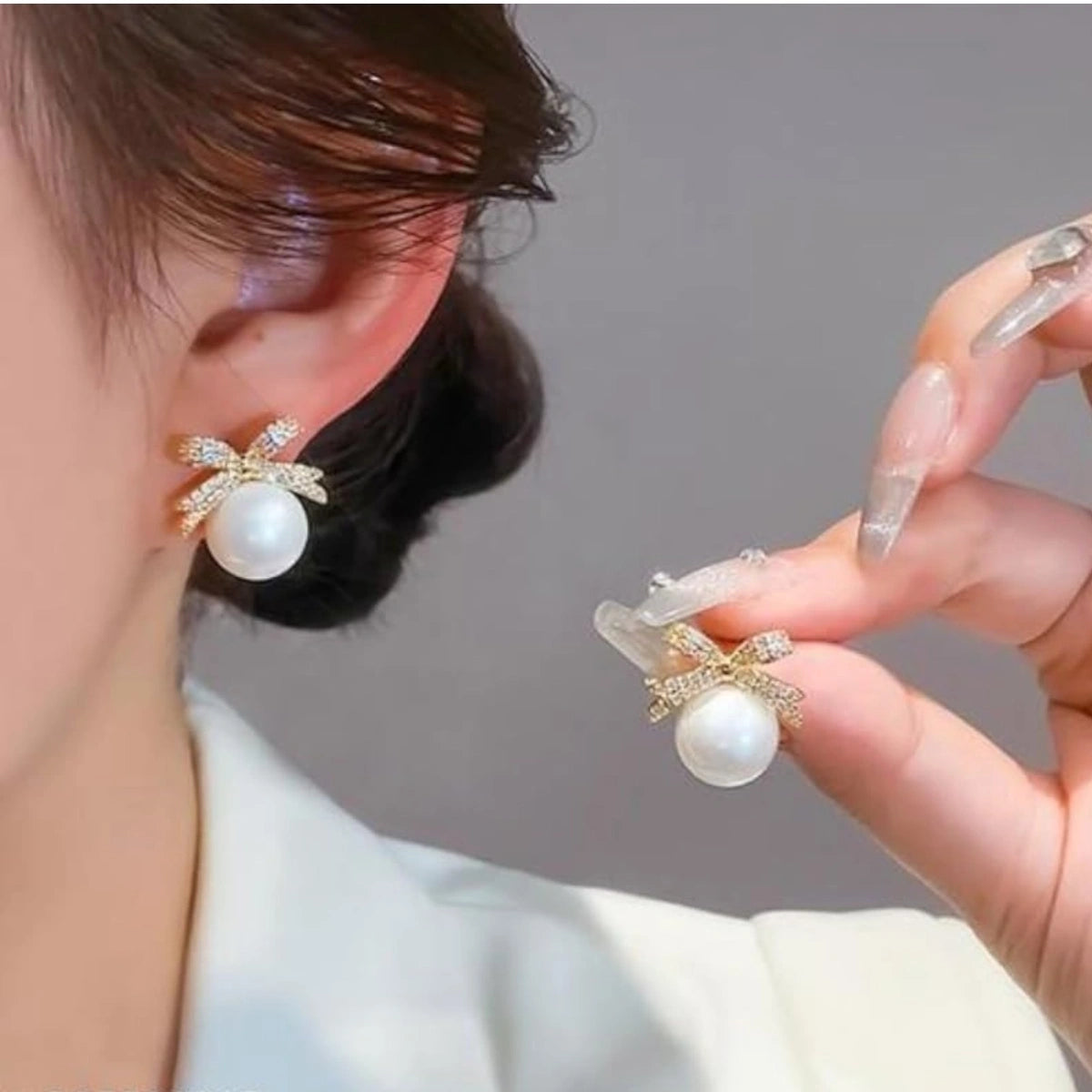 Elegant Bow Pearl Stud Earrings